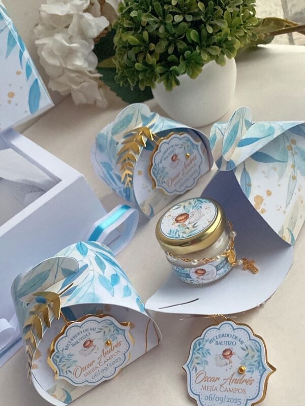 Vela Decorada con Mini Denario | Bautizo Personalizado | arquideascl