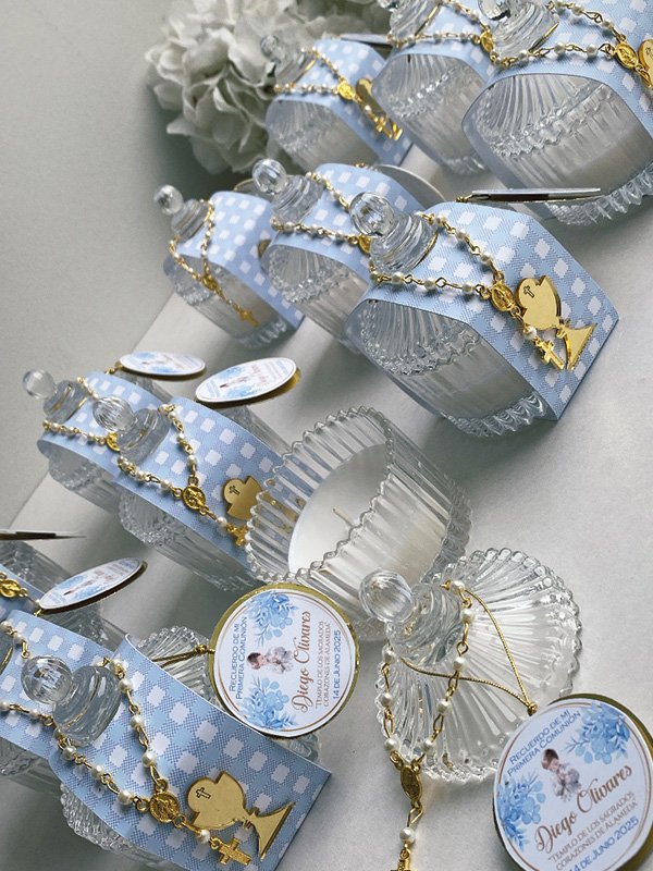 b7 600x800 Bombonera con aplique acrílico