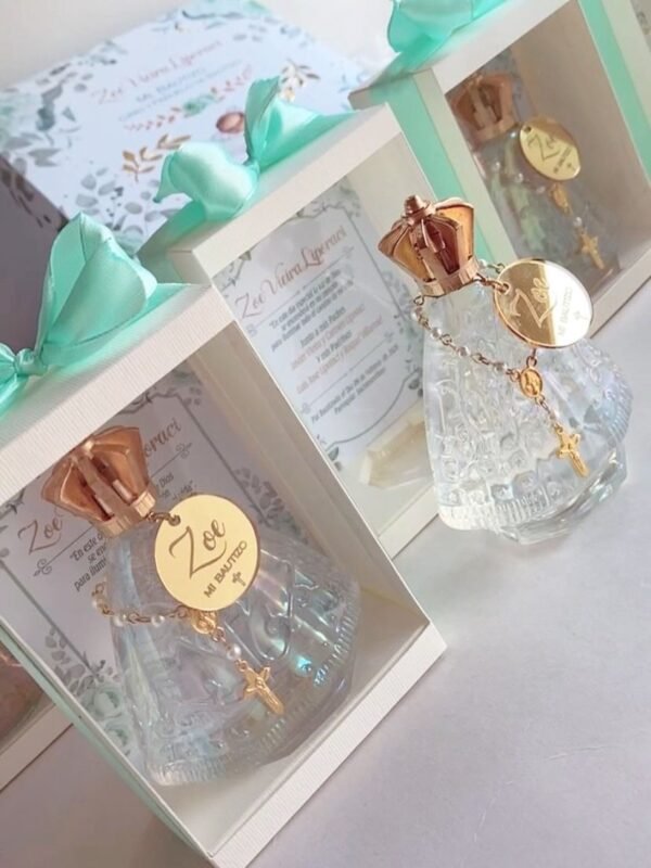 Botella Virgen para Agua Bendita – Recuerdo Religioso Personalizado