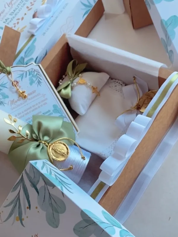 Set de Cirio y Pañuelo de Bautizo